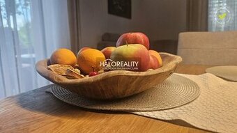 HALO reality - Prenájom, trojizbový byt Banská Štiavnica - E