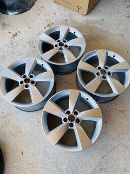5x100 r17 škoda