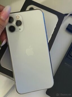 iPhone 11 Pro 128 GB biely – výborný stav