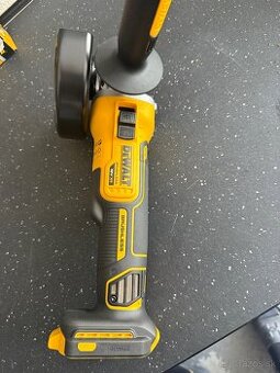 Dewalt akú flexa 125mm