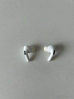 Original Apple Airpods pro slúchadlá