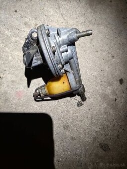 Predam karburator + ac pumpu na skoda 100