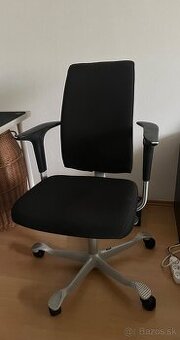 Používaná kancelárska stolička