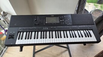 Yamaha psr sx 700