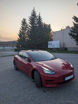 Tesla model 3 SR+ RWD