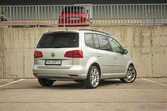 Volkswagen Touran 1.4 tsi
