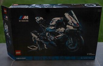 LEGO Technic BMW M 1000 RR
