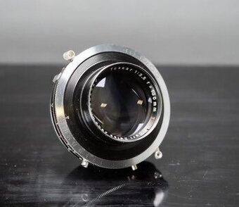 Veľkoformátový svetelný objektív CZJ Tessar f3.5/150mm