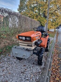 Kubota B1200 malotraktor