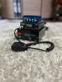 Vysielačka so zosilňovačom