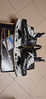 Predam profi model korcule Bauer Supreme 2S PRo