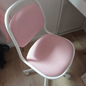 Stolička na kolieskach