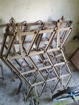 Brána za malotraktor, vlečná brána (1 ks)