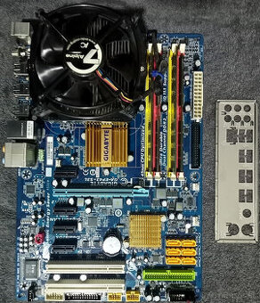 GA-EP43-S3L Core 2 Quad Q8200 (2.33GHz), 8GB DDR2 800MHz