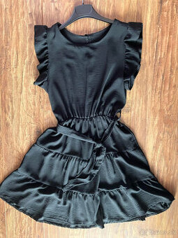 Predám nádherné čierne šaty, S/M