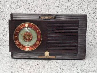 GENERAL ELECTRIC 》 MODEL 60 》5 Tube Radio + Electric Clock