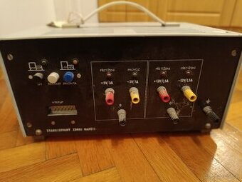 TESLA stabilizovaný laboratórny zdroj