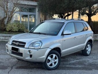 HYUNDAI TUCSON 2.0 CRDi
