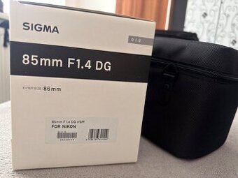Sigma 85mm F1,4DG