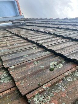 darujem za demontáž a odvoz škridlu