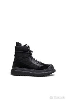 Kotnikove zimne topanky Diesel 42 (vnutorna stielka 27 cm)