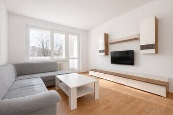 Prenájom | 2-izbový byt s balkónom Považská Bystrica