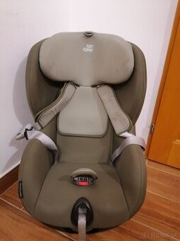 Britax Romer 76-105 cm (do 22kg)