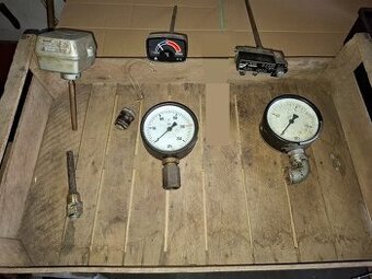 kúrenie, voda - teplomer, tlakomer, ...