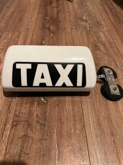Taxi transparent biely - prisavky + magnety