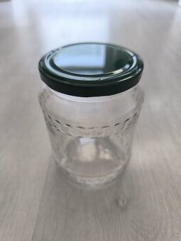 Predám poháre na zaváranie 0,7L s viečkami, 100ks