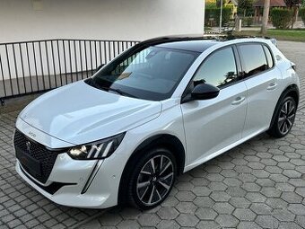 Peugeot 208 GT 1,2 benzín /96 kW AT8