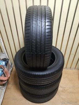 Letne 235/55R18 viem aj prezut