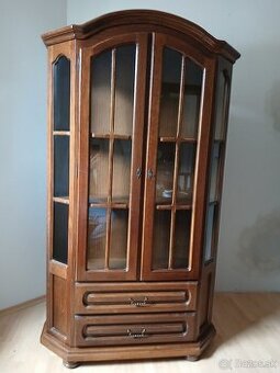 Rustikálny nábytok - Skrinka 106 x 33 x 184 cm.