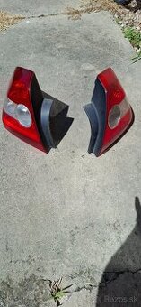 Renault megane 2 zadné svetla práve/ľavé