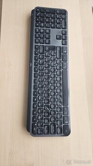 Logitech MX keys SK/CZ