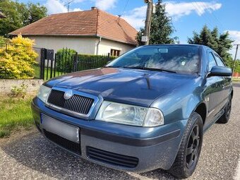 ŠKODA OCTAVIA 1.6 75KW TOUR