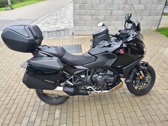 Honda NT 1100 DCT