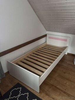 Darujem posteľ