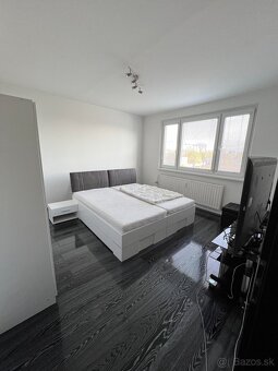 NA PREDAJ 3 IZBOVÝ BYT, ŠEVČENKOVA PETRŽALKA