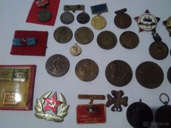 Predam odznaky medaile vyznamenania