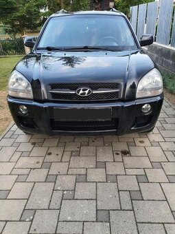 Hyundai Tucson 2.0 benzin 4x4 - 1