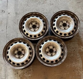 Plechové disky 5 x 112 6J x R15 et47