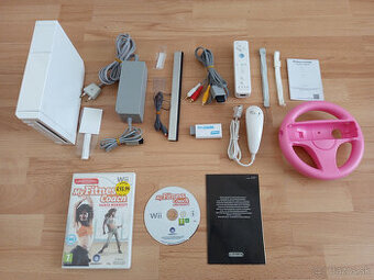 Nintendo WII - až 12 hier v hodnote vyše 117€