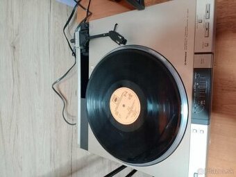 Pioneer PL-L800