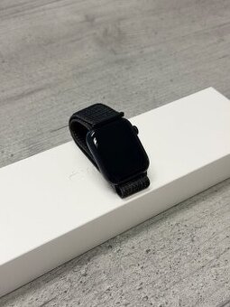 Apple Watch 8 45mm Midnight