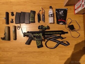Airsoft M4 celokov + vesta