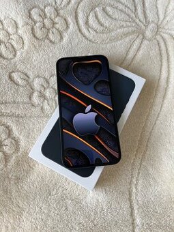 Apple iPhone 13 Midnight 128gb. Stav nového