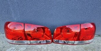 ZADNÉ SVETLÁ VOLKSWAGEN TOUAREG 7L