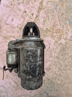 Predam štarter na Škoda 120