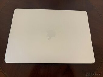 Macbook Air 13" M2 2022